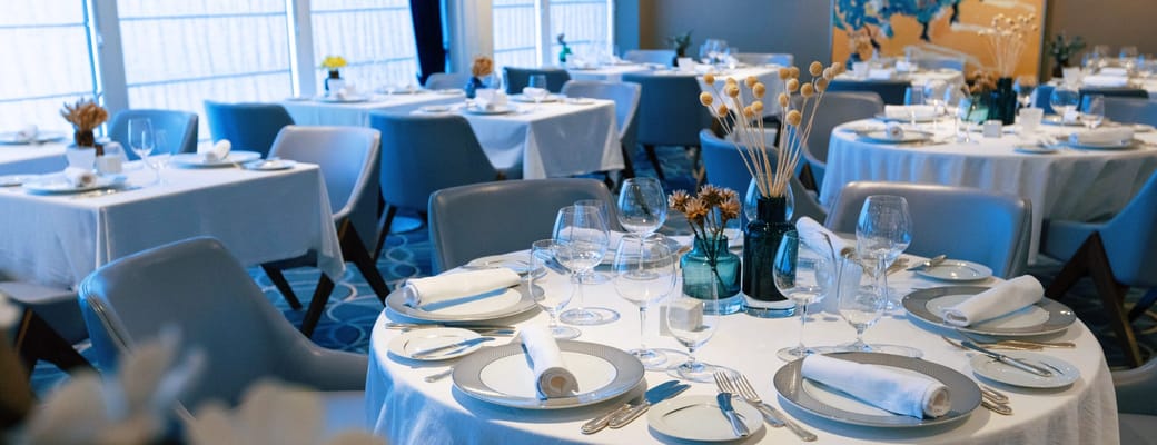 Azamara restaurant