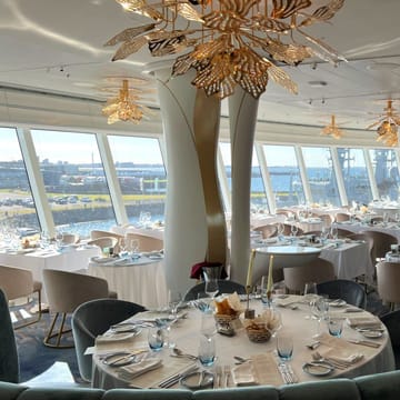 NCL Prima - Hudson restaurant
