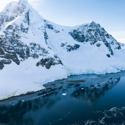 Ekspedition skib i Antarktis